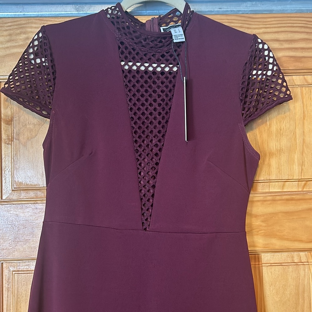 Women dress. Burgundy. Size L